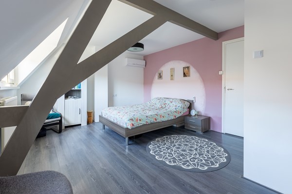 Medium property photo - Maarten Trompstraat 39, 4625 EC Bergen op Zoom